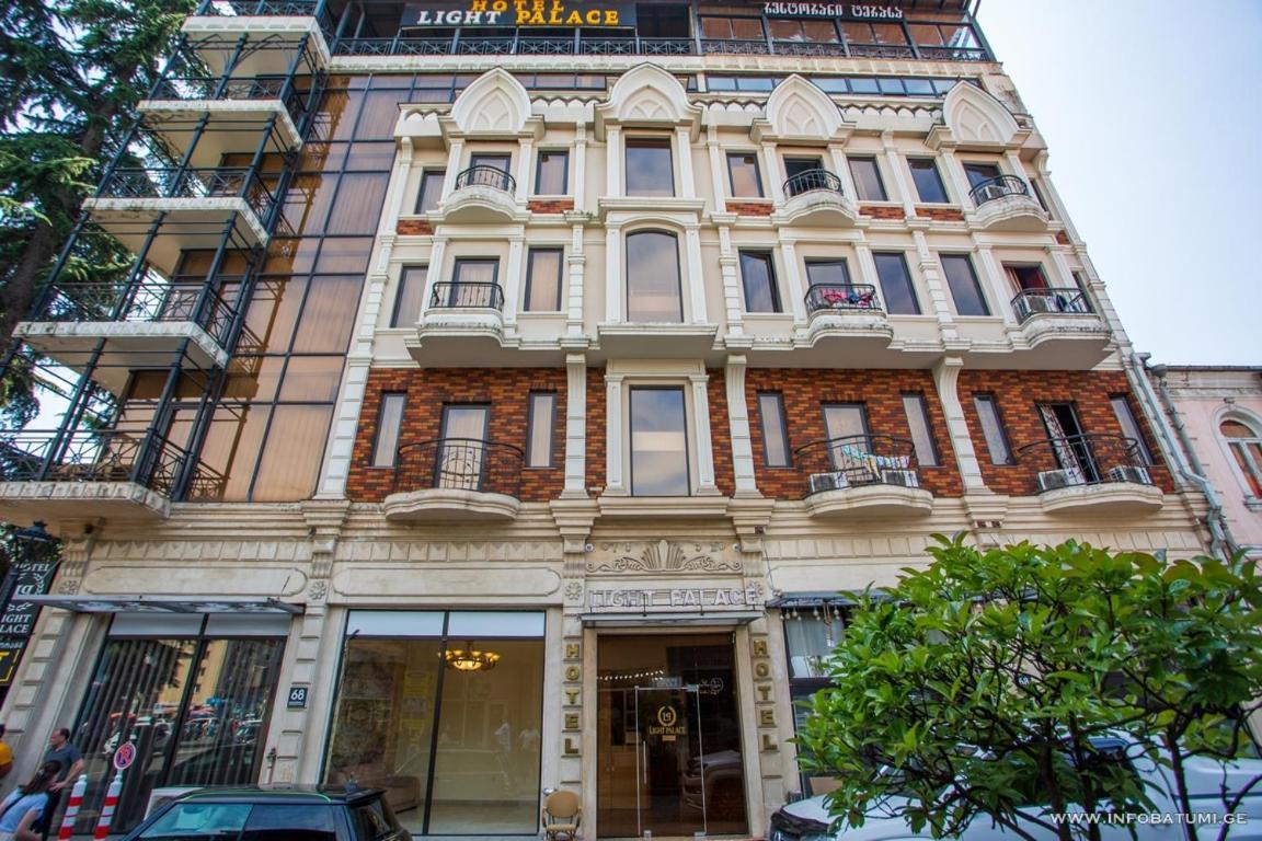 Hotel Light Palace Batumi Exterior photo